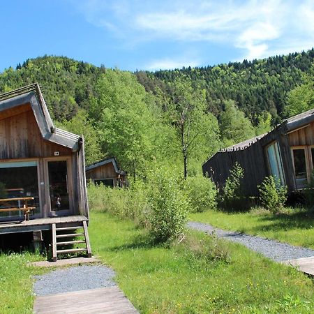 Camping Des Lacs*** Villa Celles-sur-Plaine Eksteriør billede